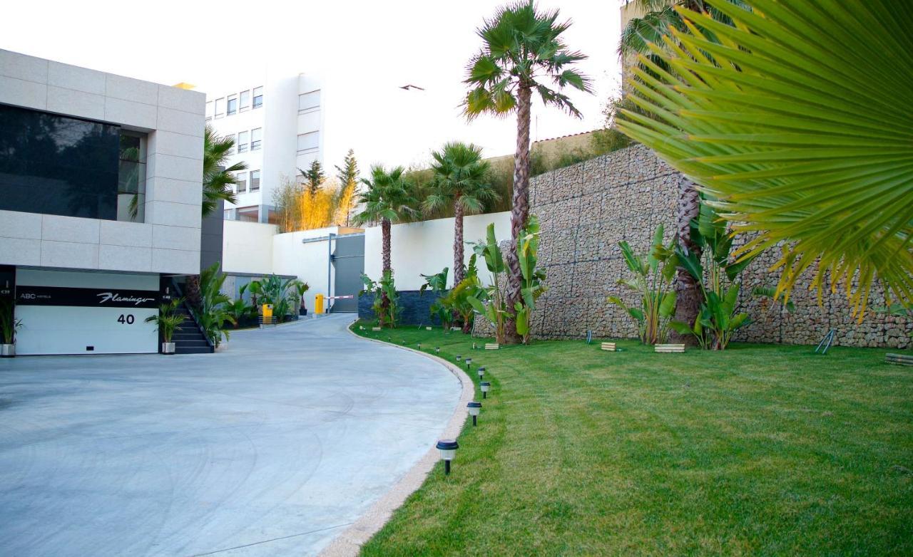 Motel Flamingo Perafita エクステリア 写真